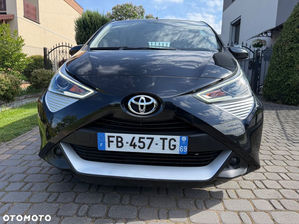 Toyota Aygo x.shift x-play connect - 25