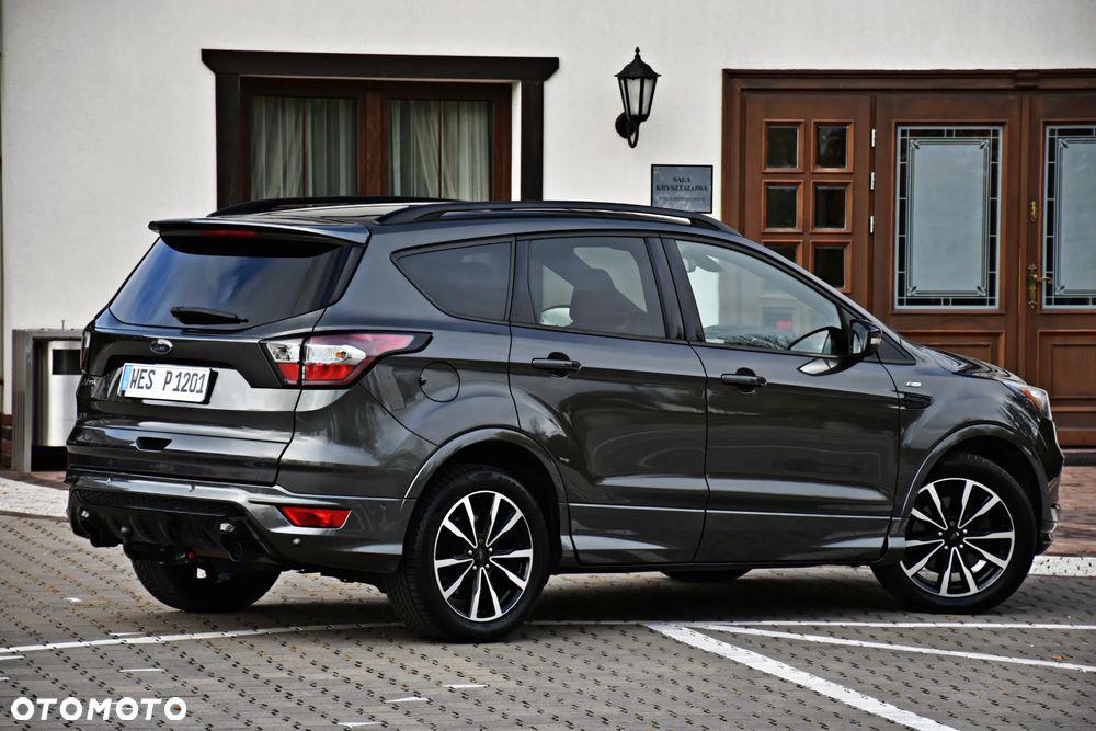Ford Kuga 2.0 TDCi 4x2 ST-Line - 25