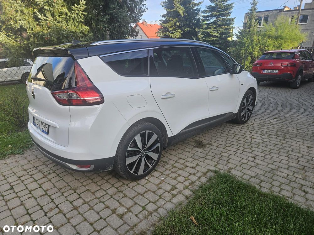 Renault Grand Scenic - 6