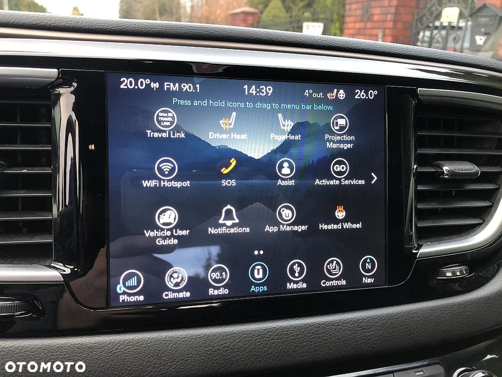 Chrysler Pacifica - 16