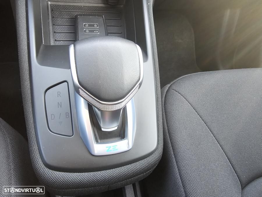 Renault Zoe (c/ Bateria) Z.E. 50 EXPERIENCE - 26