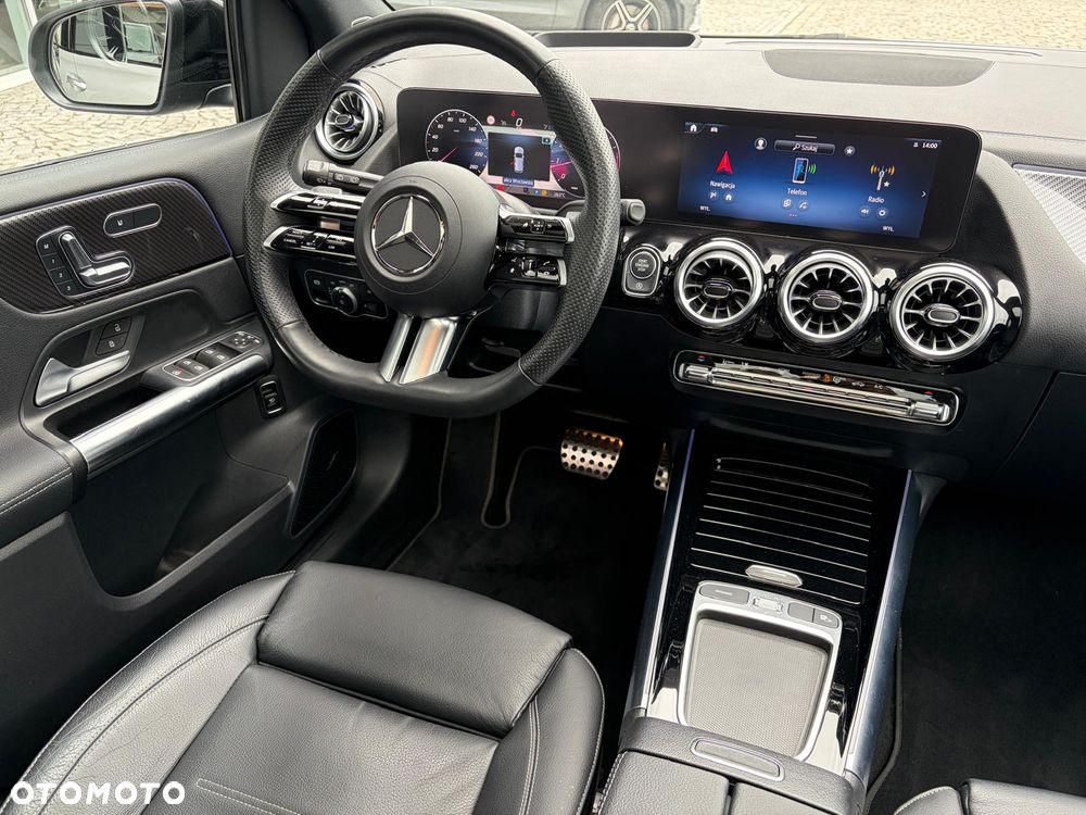 Mercedes-Benz Klasa B 250 4-Matic mHEV AMG Line 8G-DCT - 16