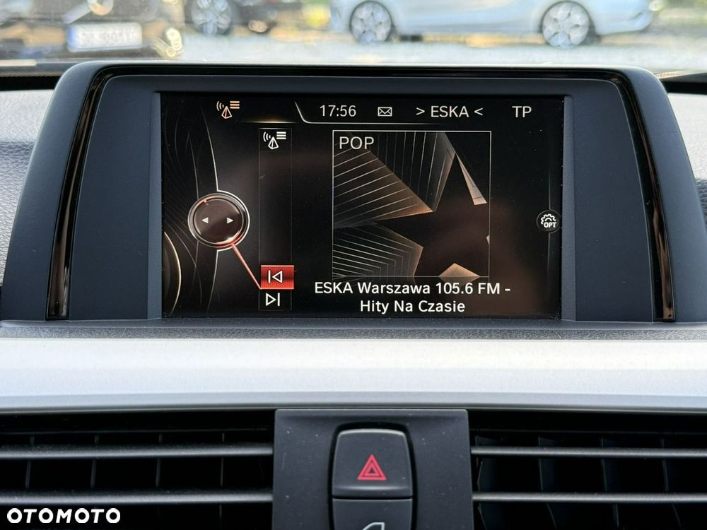 BMW Seria 3 320d - 24