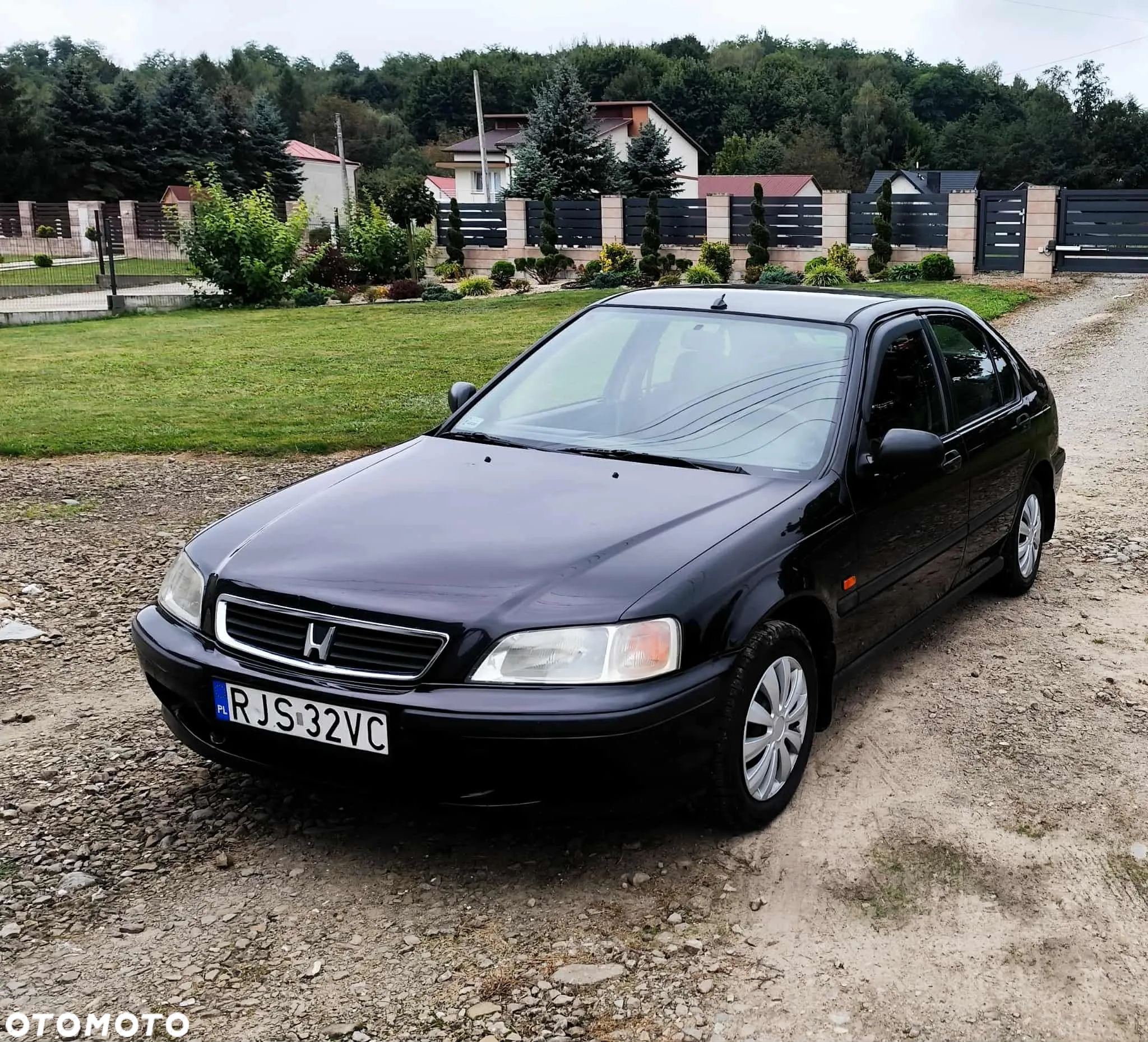 Honda Civic 1.4i S - 1