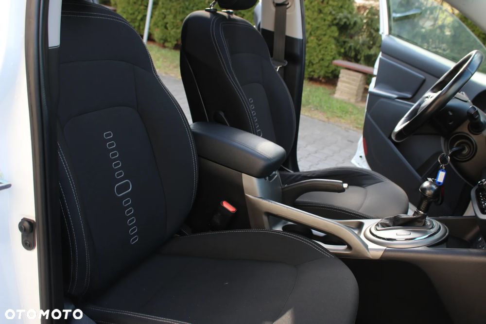 Kia Sportage 2.0 CRDI XL AWD - 13