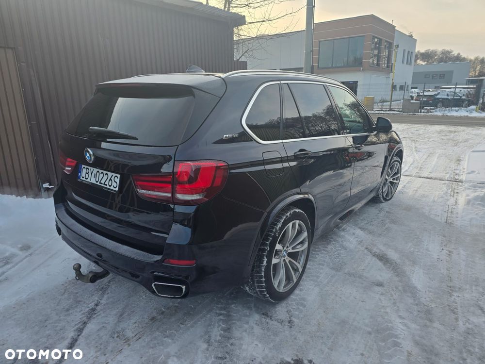 BMW X5 3.0si xDrive - 4