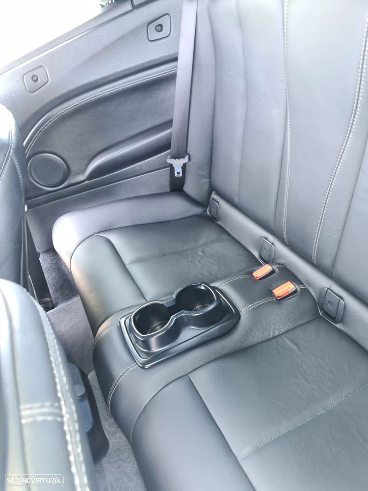 BMW 220 d Cabrio Line Sport - 7