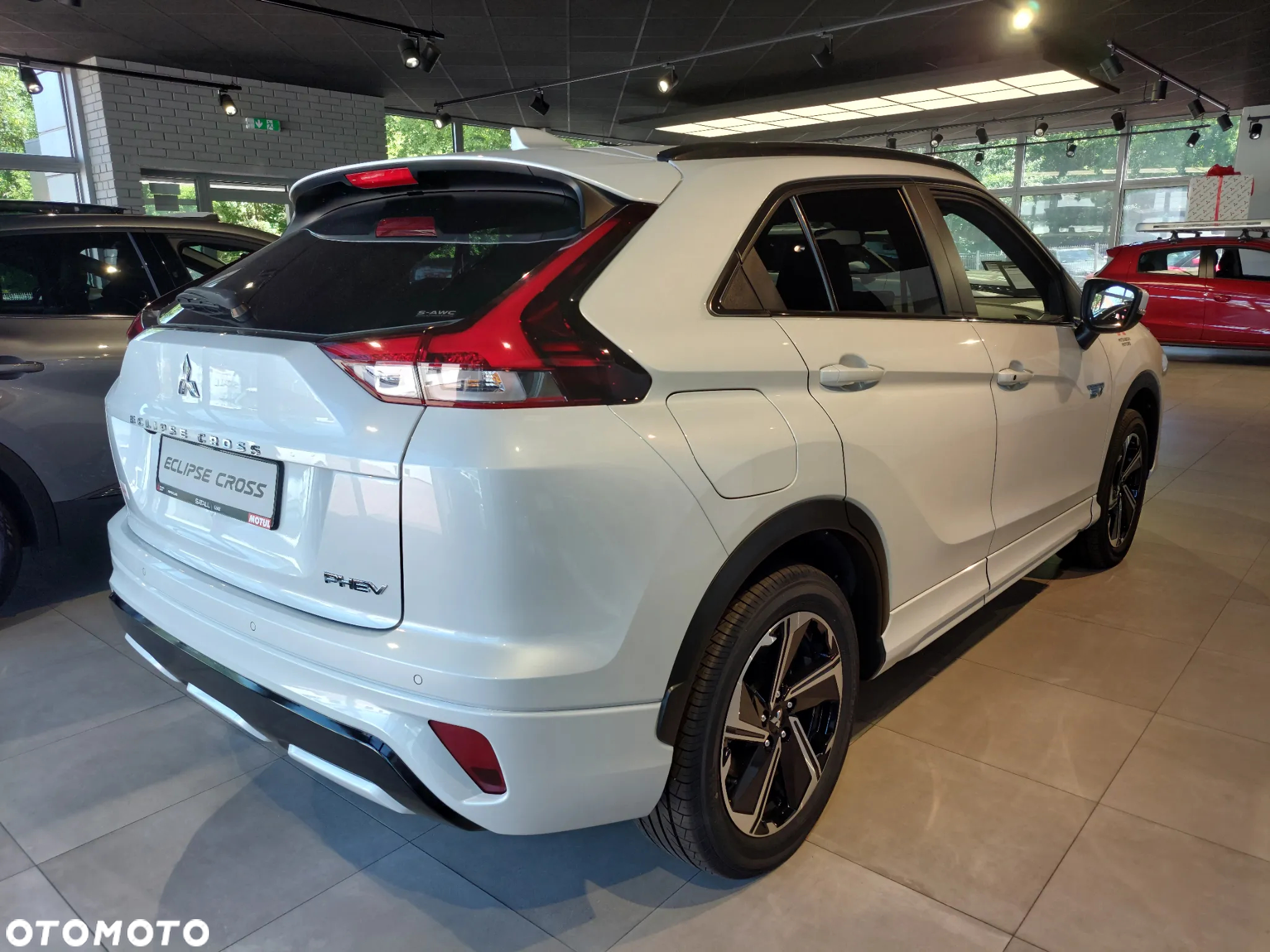 Mitsubishi Eclipse Cross 2.4 PHEV Instyle Plus - 4