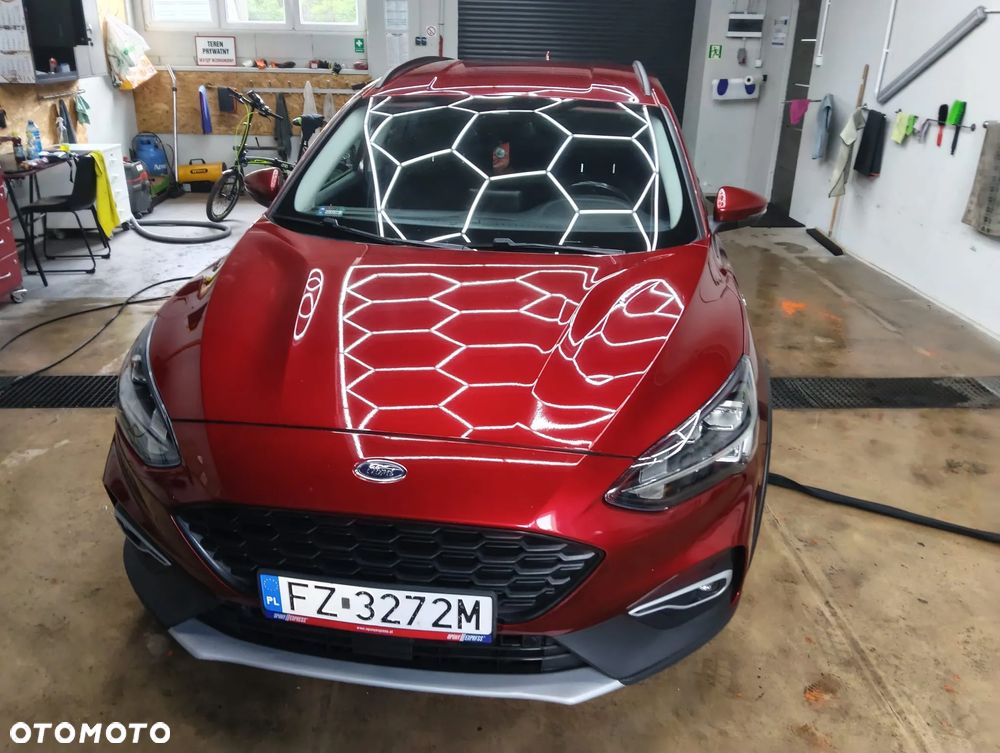 Ford Focus 1.5 EcoBoost Active - 16