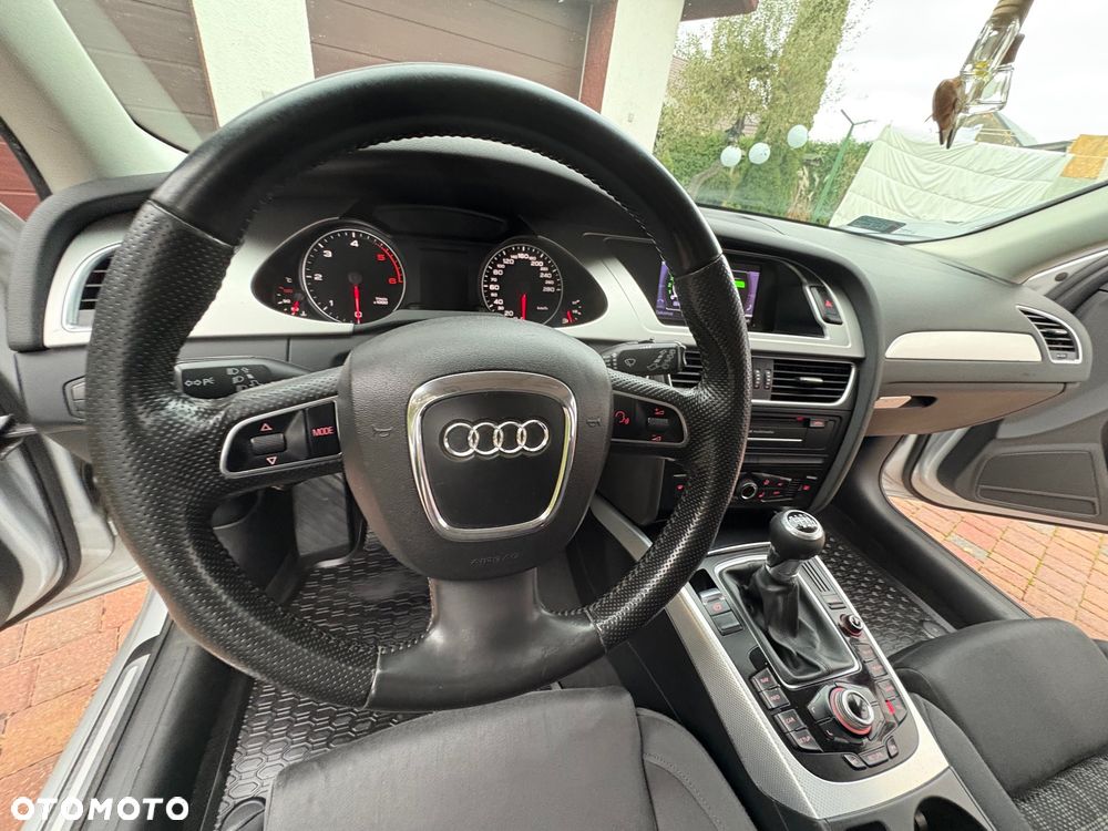 Audi A4 Avant - 17
