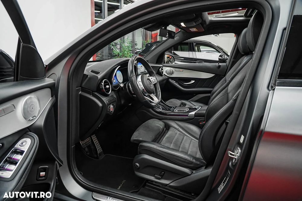 Mercedes-Benz GLC Coupe 300 4Matic 9G-TRONIC AMG Line Plus - 4