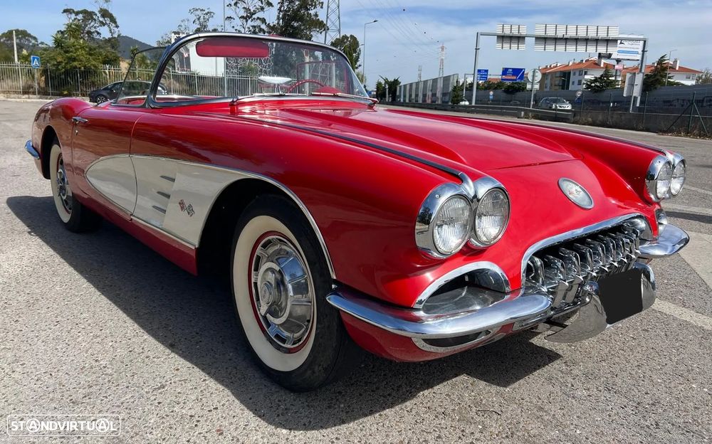 Chevrolet Corvette - 3