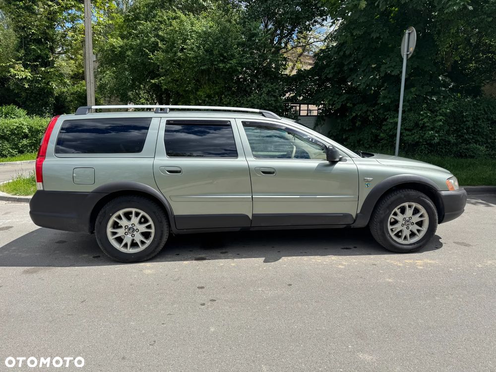 Volvo XC 70 - 2