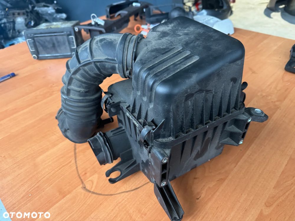 obudowa filtra powietrza Kia Hyundai 281101h050 - 1
