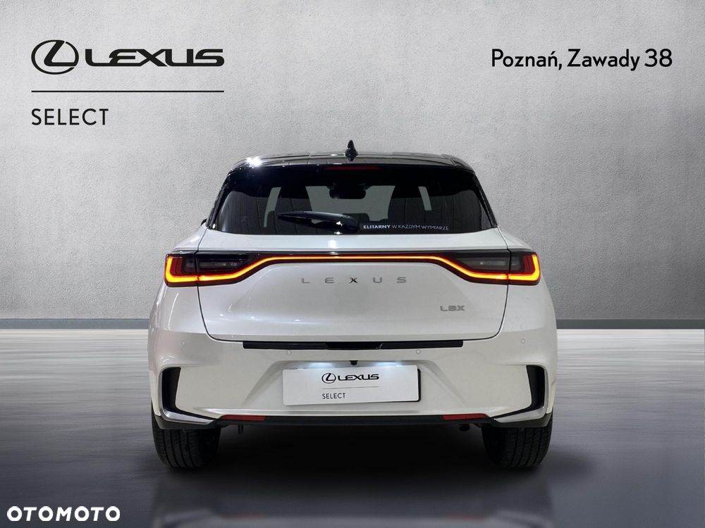 Lexus LBX 1.5 Hybrid Cool AWD - 6