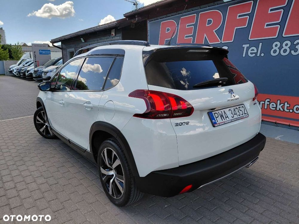 Peugeot 2008 - 6