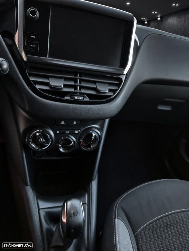 Peugeot 208 1.2 PureTech Active - 9