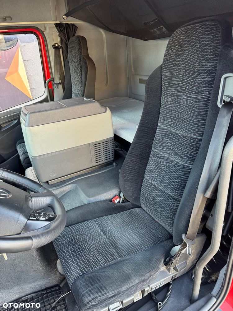 Mercedes-Benz ATEGO - 21