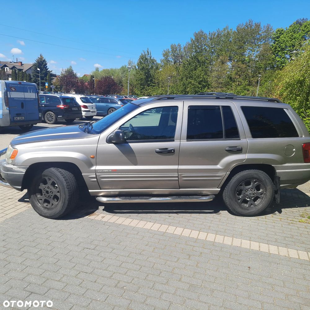 Jeep Grand Cherokee - 3
