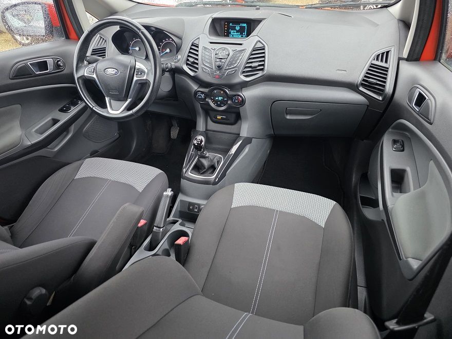 Ford EcoSport 1.0 EcoBoost TITANIUM - 28