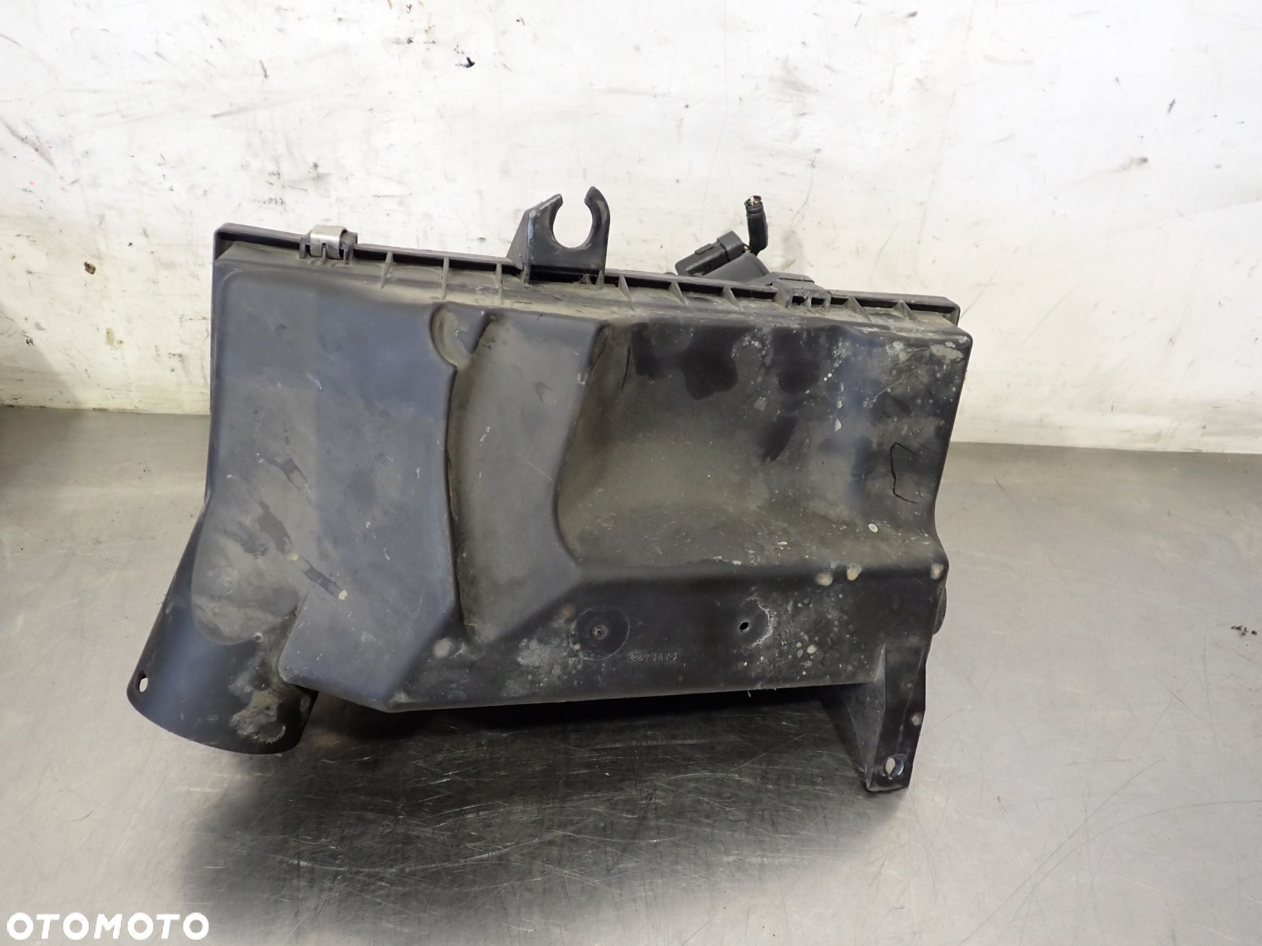OBUDOWA FILTRA POWIETRZA VOLVO V40 I LIFT 1.9 30620760   5WK9632 - 1