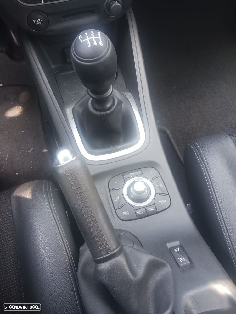 Renault Mégane Coupe - 8