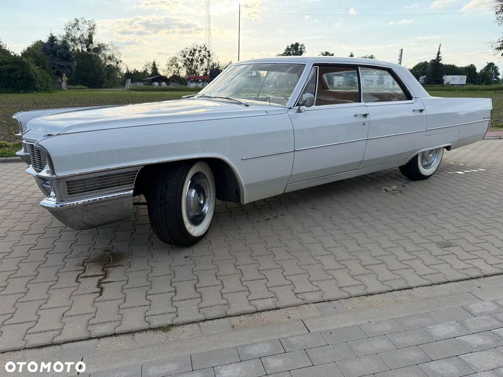 Cadillac Deville - 2