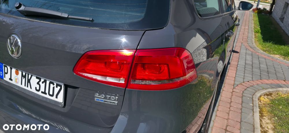 Volkswagen Passat - 19