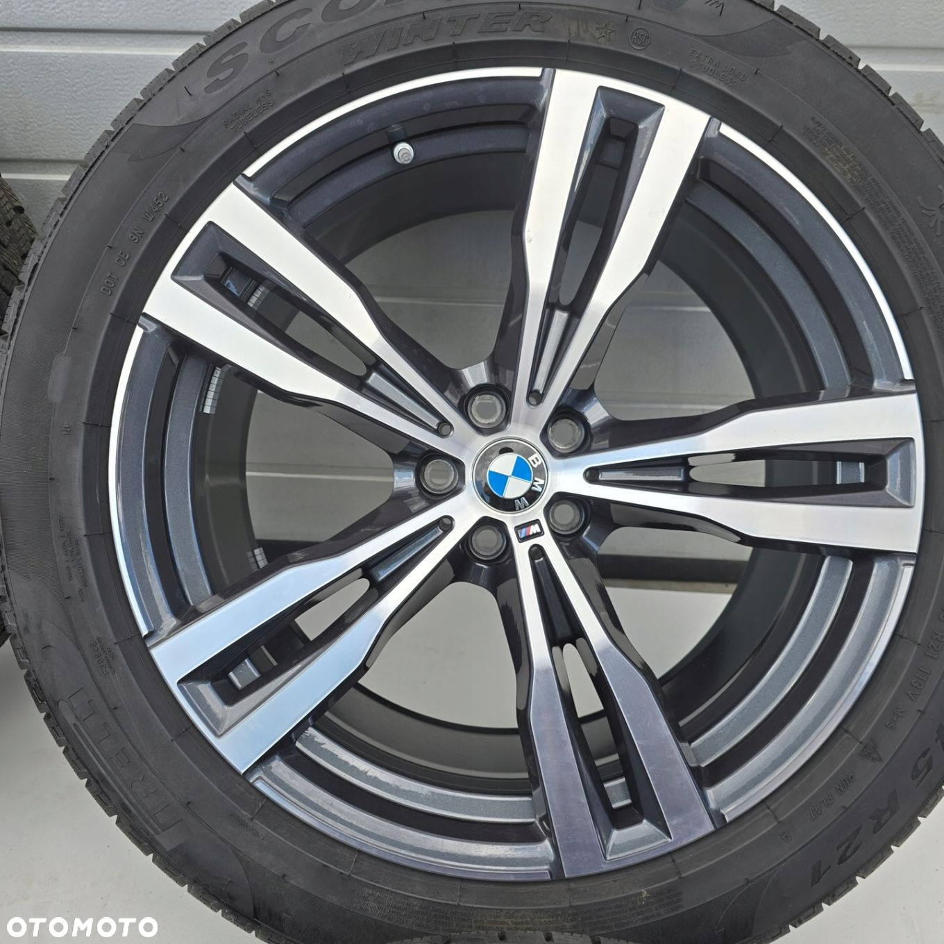 BMW X7 G07 M-PAKIET 21 5X112 9.5J ET36 23R 285/45R21 113V ZIMA 4X - 5