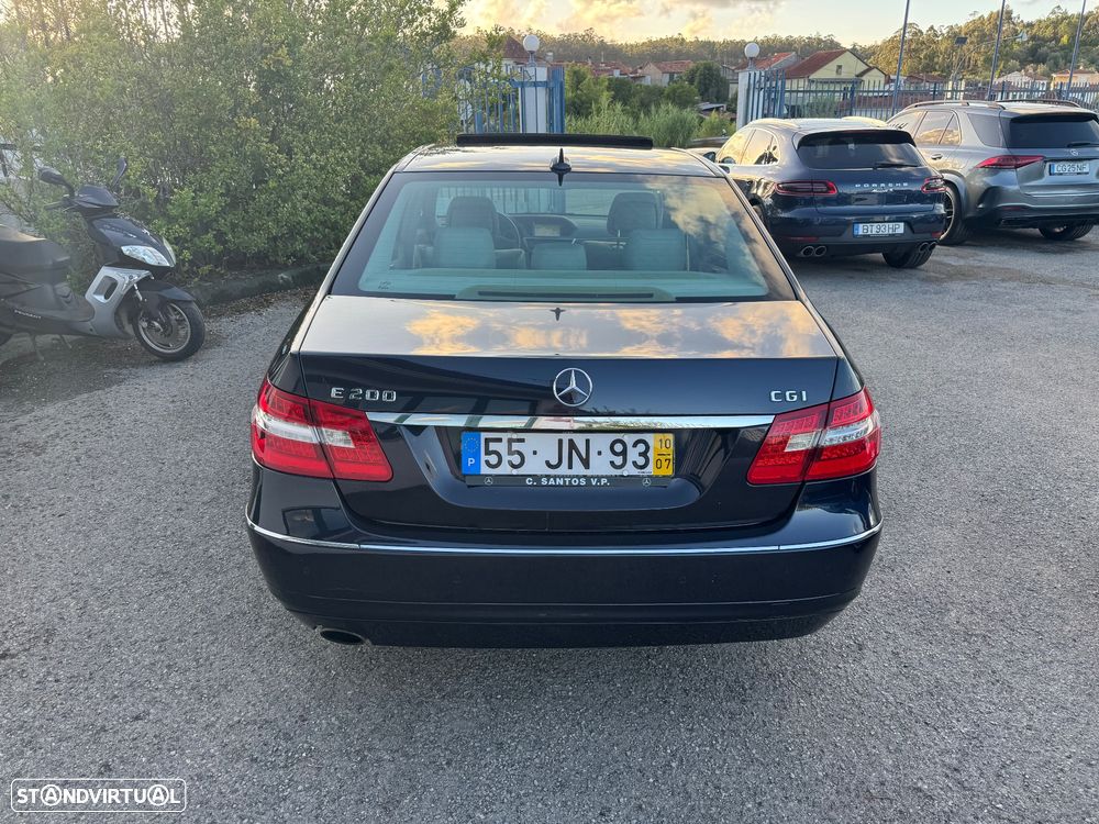 Mercedes-Benz E 200 CGI Elegance BlueEfficiency - 46