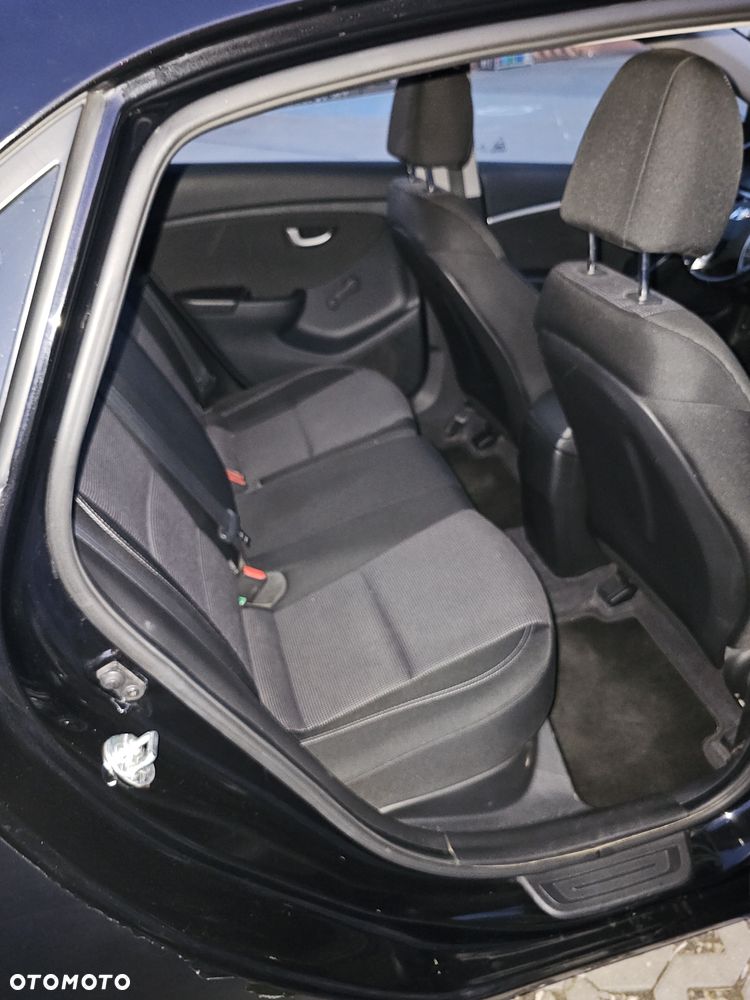 Hyundai i30 1.4 Fifa World Cup Edition - 12