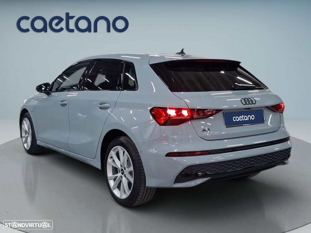 Audi A3 Sportback 40 TFSIe Advanced - 6