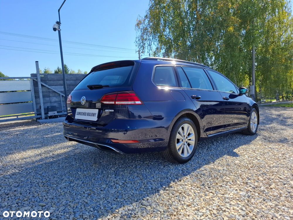 Volkswagen Golf 1.5 TSI BMT Comfortline - 16