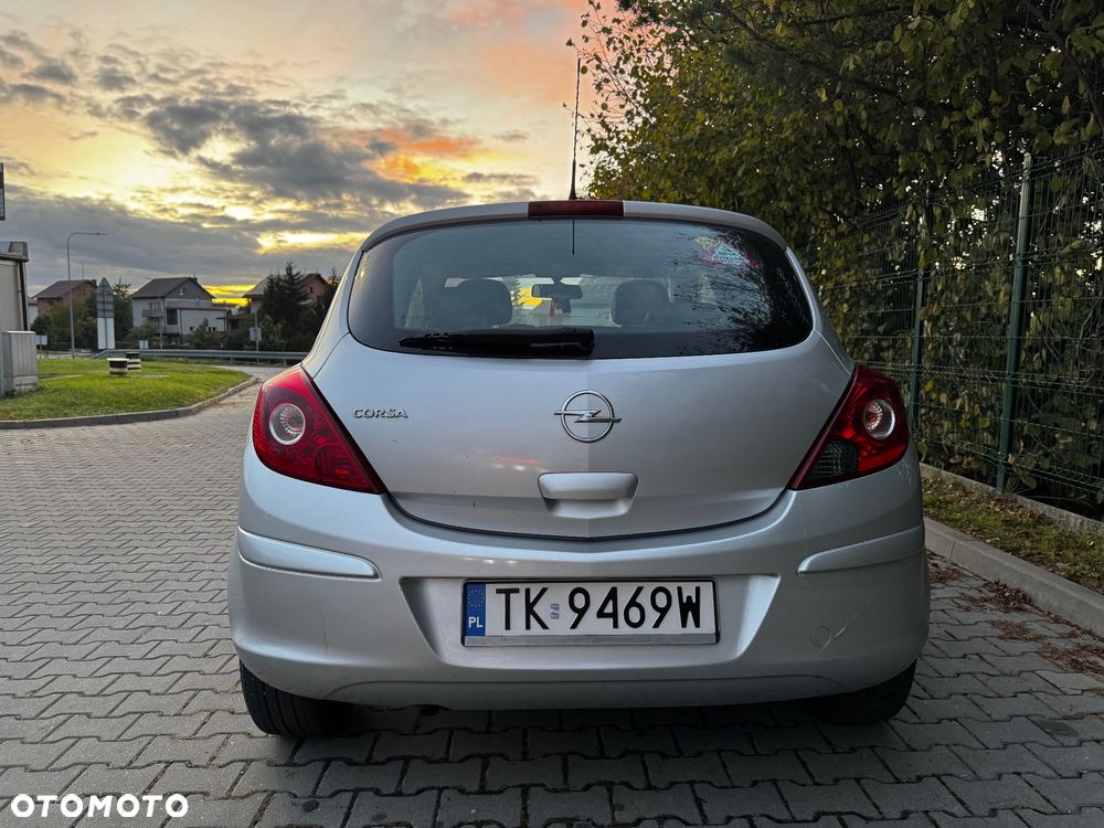 Opel Corsa - 4