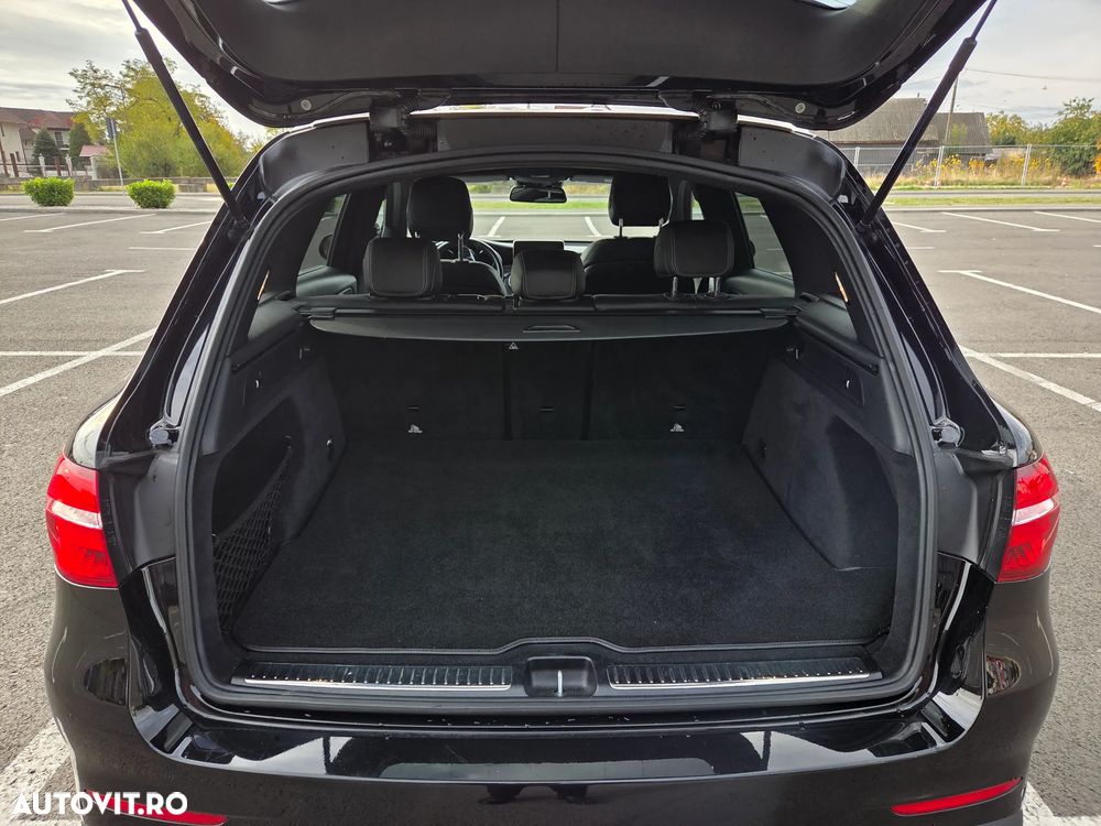 Mercedes-Benz GLC 220 d 4MATIC 9G-TRONIC AMG Line - 29