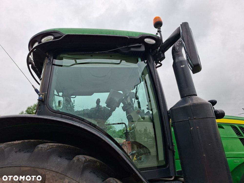 John Deere 7270R 4X4 - 32