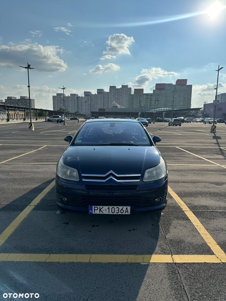 Citroën C4 1.6 16V VTR Pack - 6
