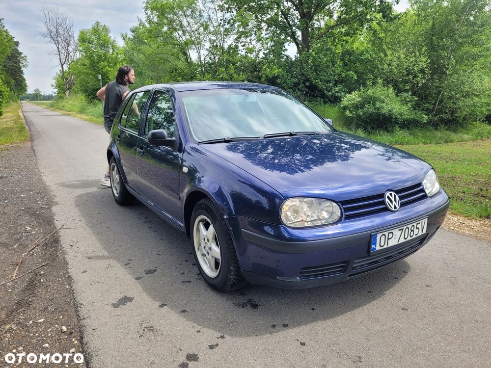 Volkswagen Golf - 12