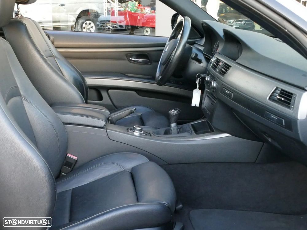 BMW 320 d Coupe - 28