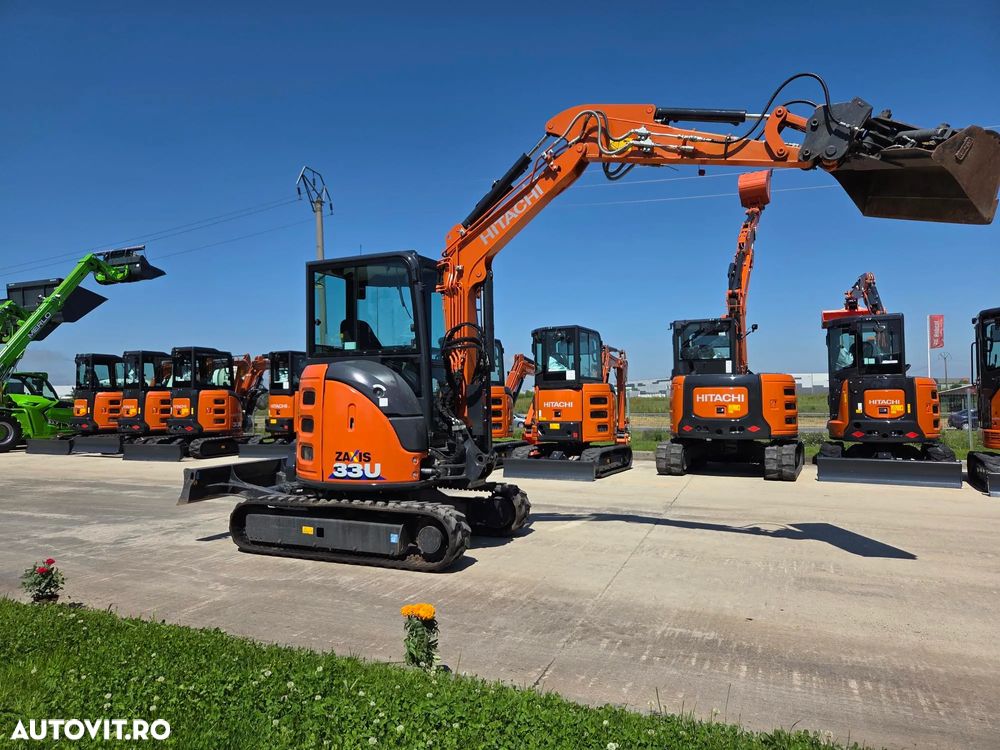 Hitachi ZX33U-6, 3,7 tone, 2023, 342ore, CUPLA RAPIDA HIDRAULICA+2 cupe SAPARE+CUPA TALUZ INCLINABILA, 2 circuite hidr pe brate, aer conditionat, LAMA NIVELARE, adanc sapare 3,5m, latime 1,55m, ridica 2,8t, posibil leasing 4 ani-PROMOTIE 41.900  EUR+Tva - 5