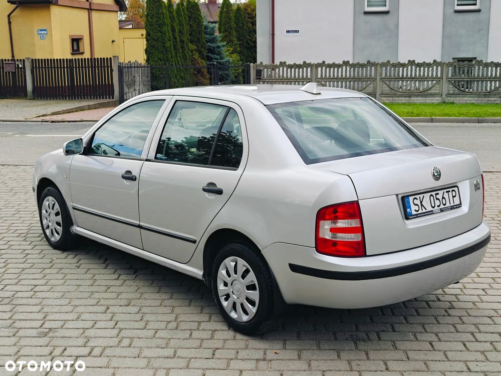 Skoda Fabia 1.4 16V Comfort - 17
