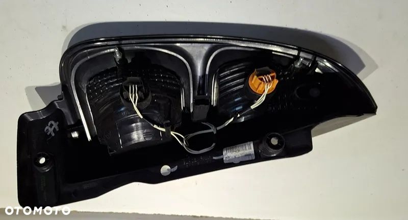 CITROEN C3 PICASSO 02- LAMPA PRAWY TYŁ TYLNA 9681749180 - 2