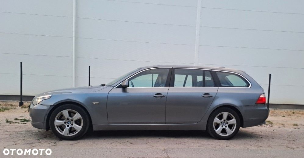 BMW Seria 5 525d xDrive - 8