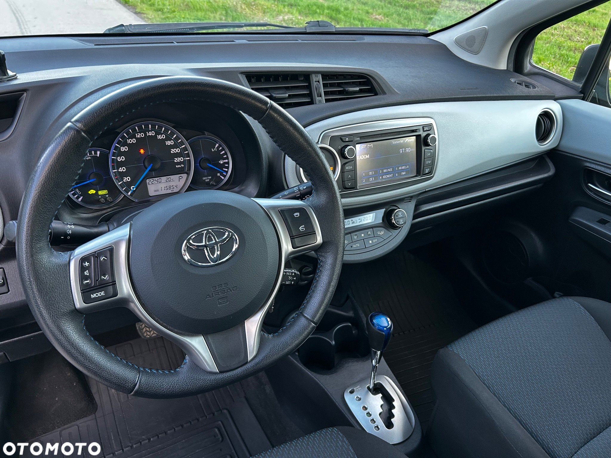 Toyota Yaris Hybrid 1.5 VVT-i - 14