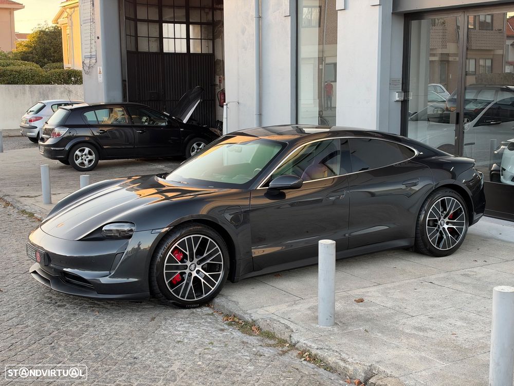 Porsche Taycan 4S Bateria Performance Plus - 5