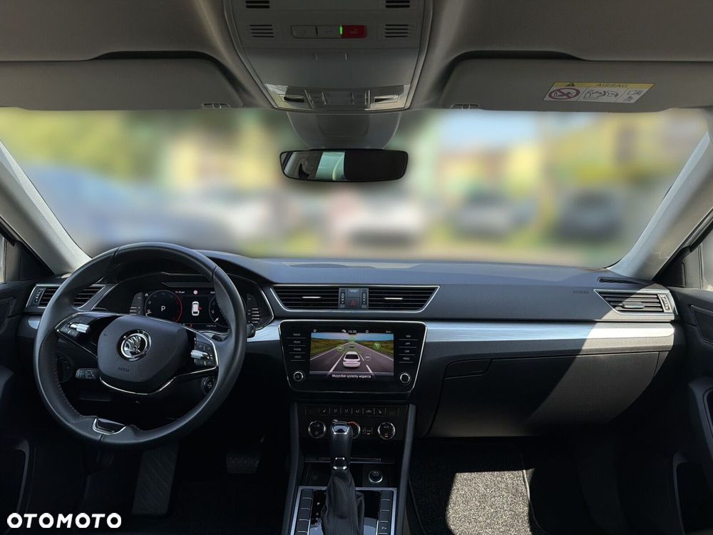 Skoda Superb 2.0 TDI SCR Ambition DSG - 38