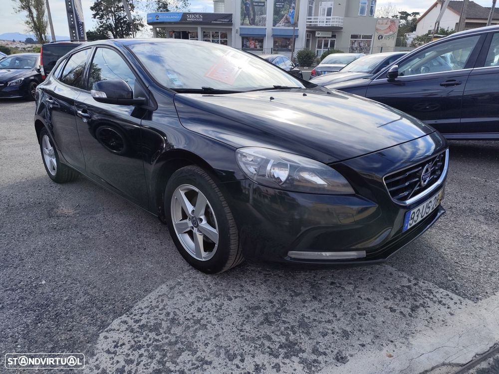 Volvo V40 1.6 D2 Momentum - 2