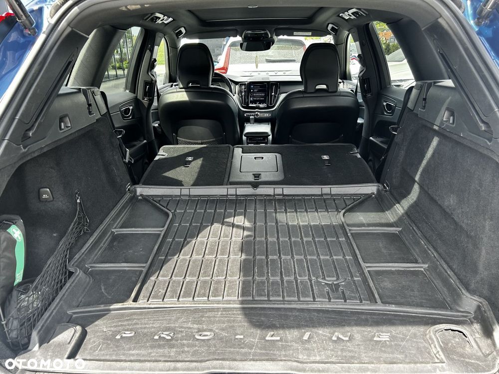 Volvo XC 60 - 18