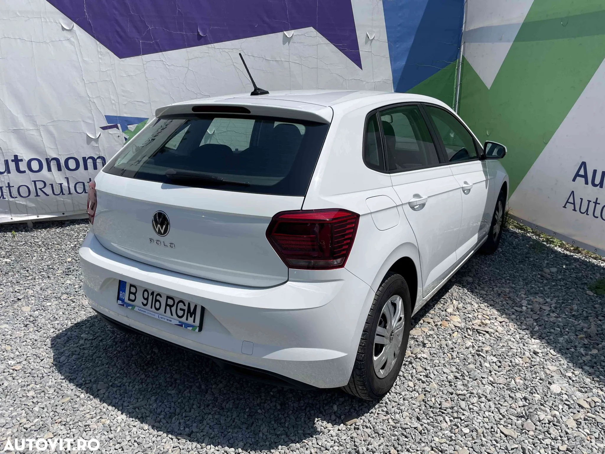 Volkswagen Polo - 5