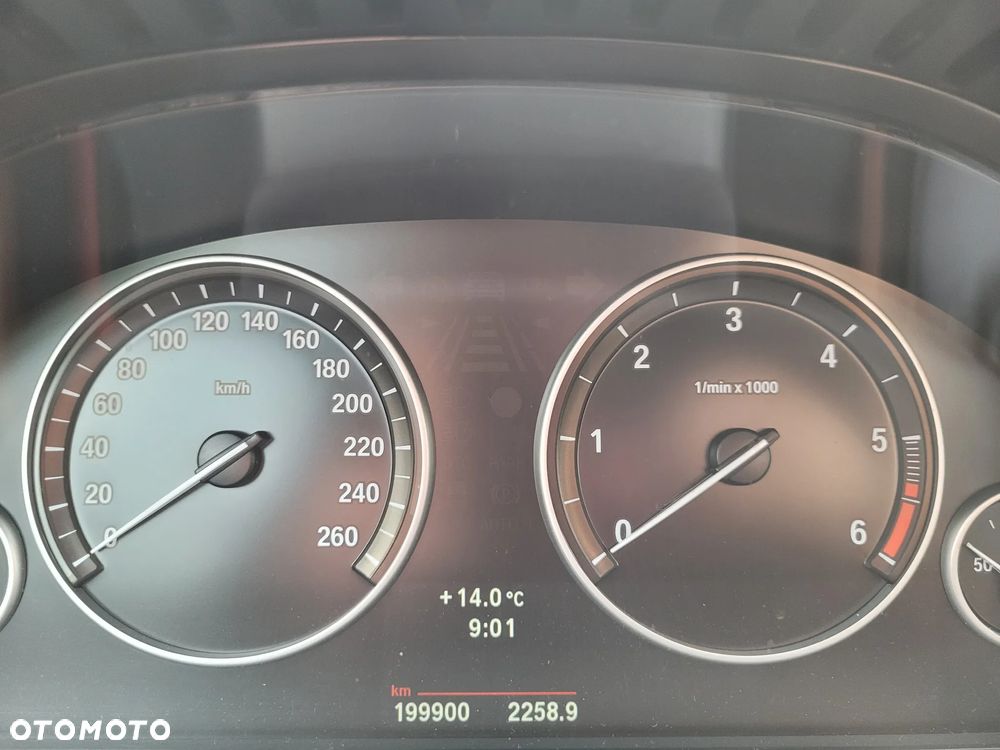BMW Seria 5 - 15